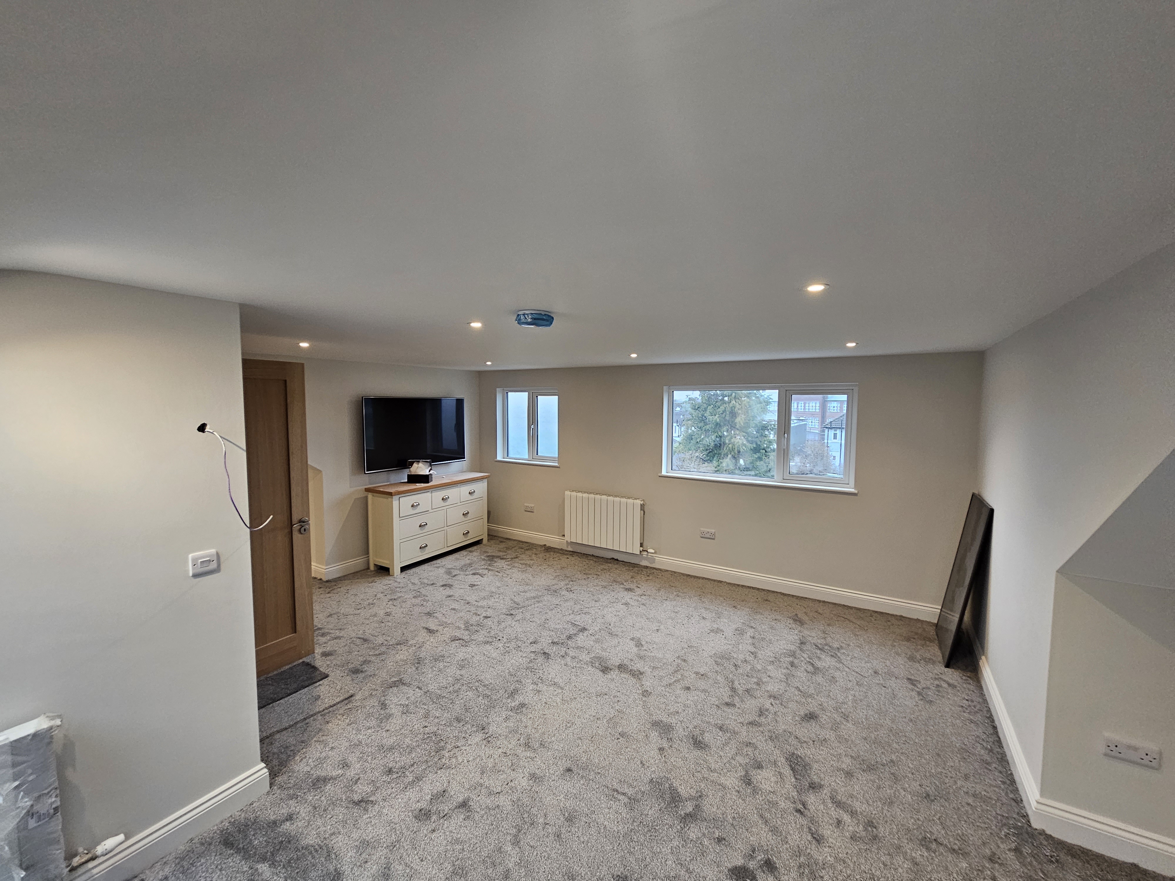 Painting & decorating 2